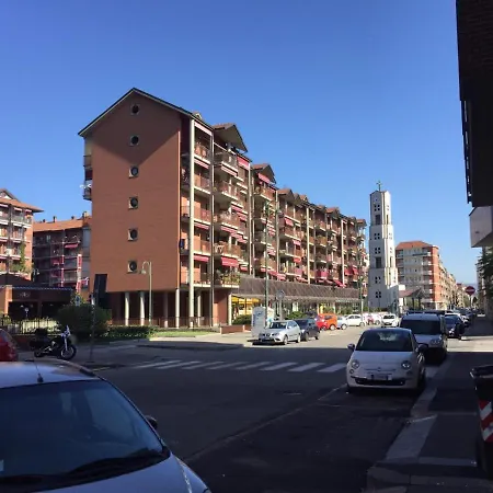 Il Fiore Delle Marche - Easy Park And Ride Metro Appartement
