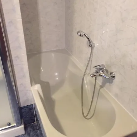 Appartement Il Fiore Delle Marche - Easy Park And Ride Metro