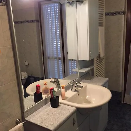 Appartement Il Fiore Delle Marche - Easy Park And Ride Metro *