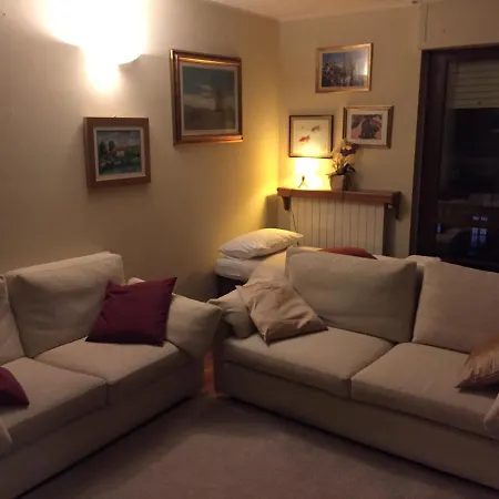 Appartement Il Fiore Delle Marche - Easy Park And Ride Metro Turijn