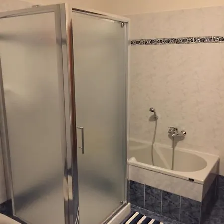 Il Fiore Delle Marche - Easy Park And Ride Metro Appartement *